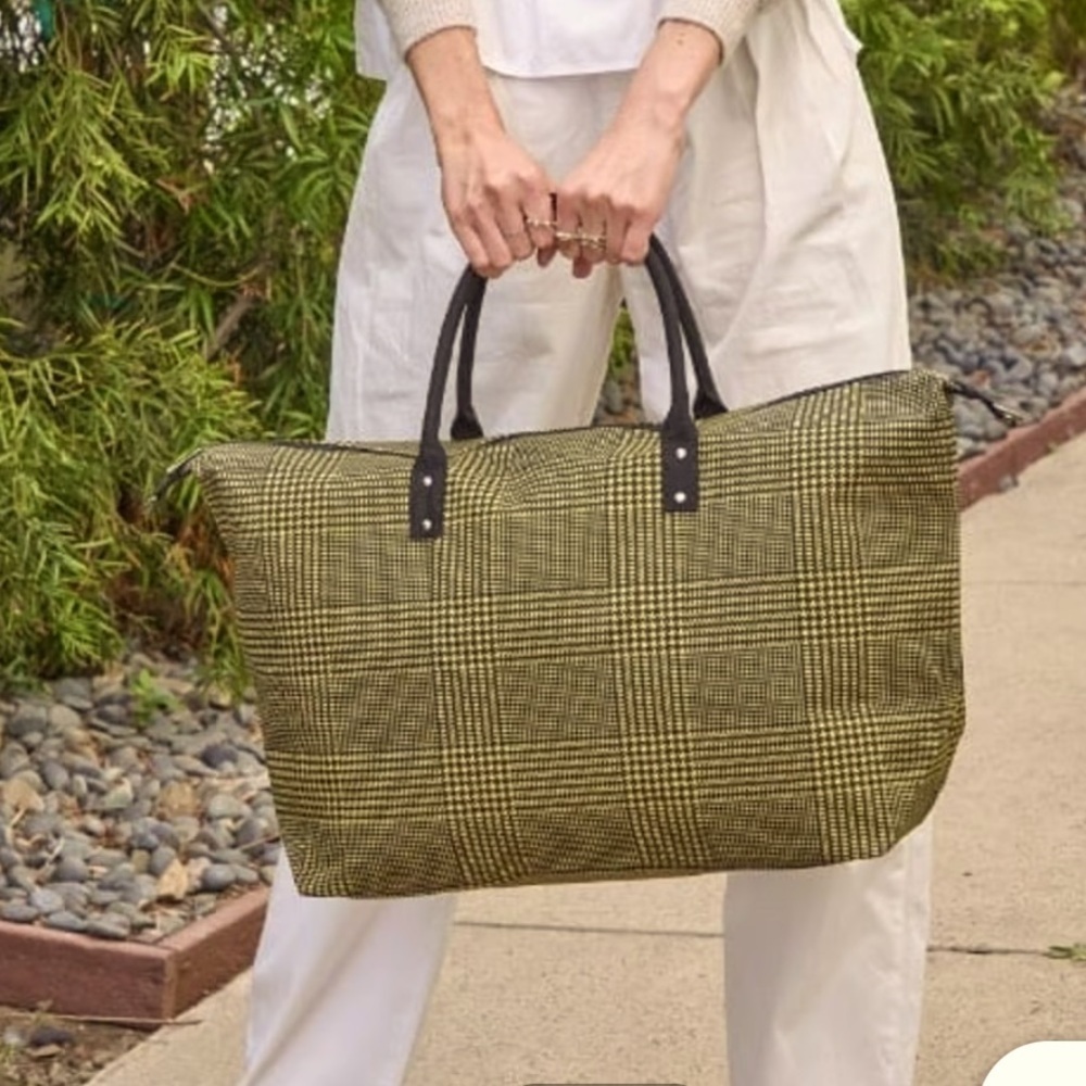 Lulu Dharma Weekender Tote Overnight Bag